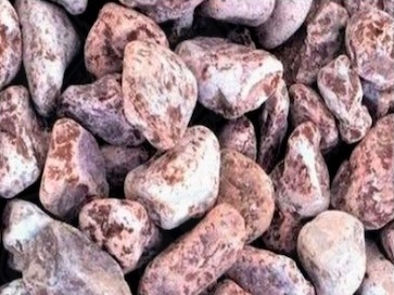 Мрамор красный галтованный