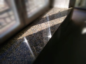 Подоконники гранитные